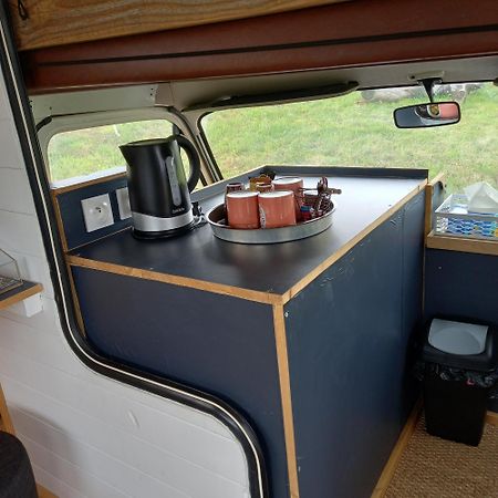 Camping Car Vintage Saint-Barthelemy-le-Plain Extérieur photo